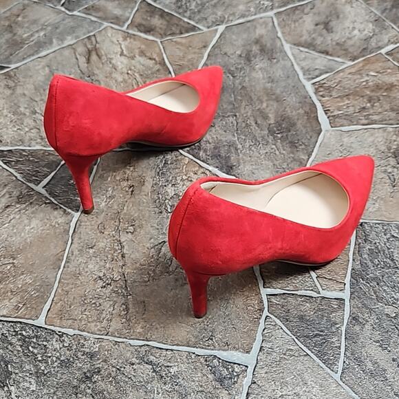 New Red Suede Look Pointed Toe Heels Sz 5.5 - Picture 4 of 11